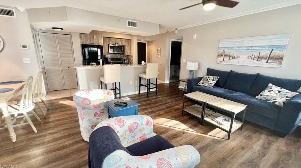 8920 Colonnades Ct E #527, Bonita Springs, FL 34135