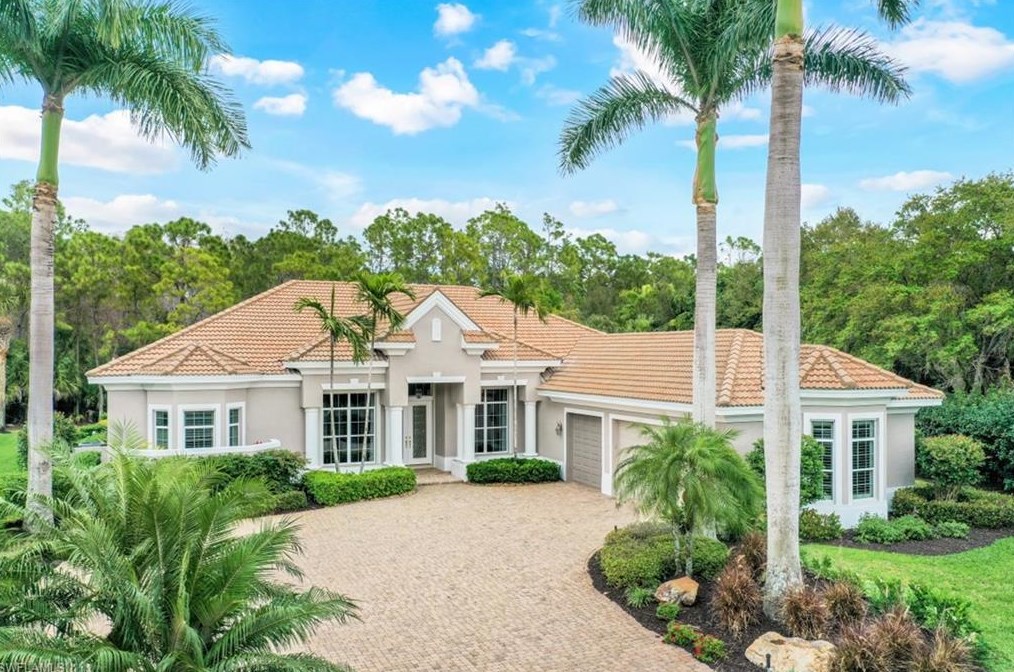 9321 Lakebend Preserve Ct, Bonita Springs, FL 34135