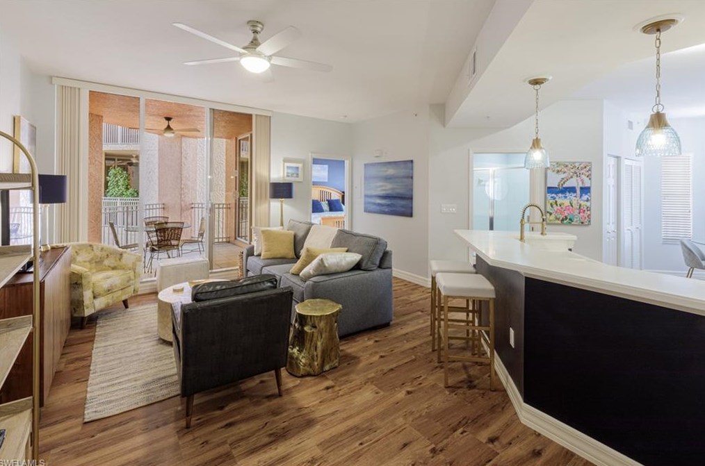 451 Bayfront Pl #5201, Naples, FL 34102