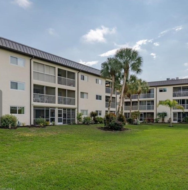 1018 Manatee Rd #e302, Naples, FL 34114