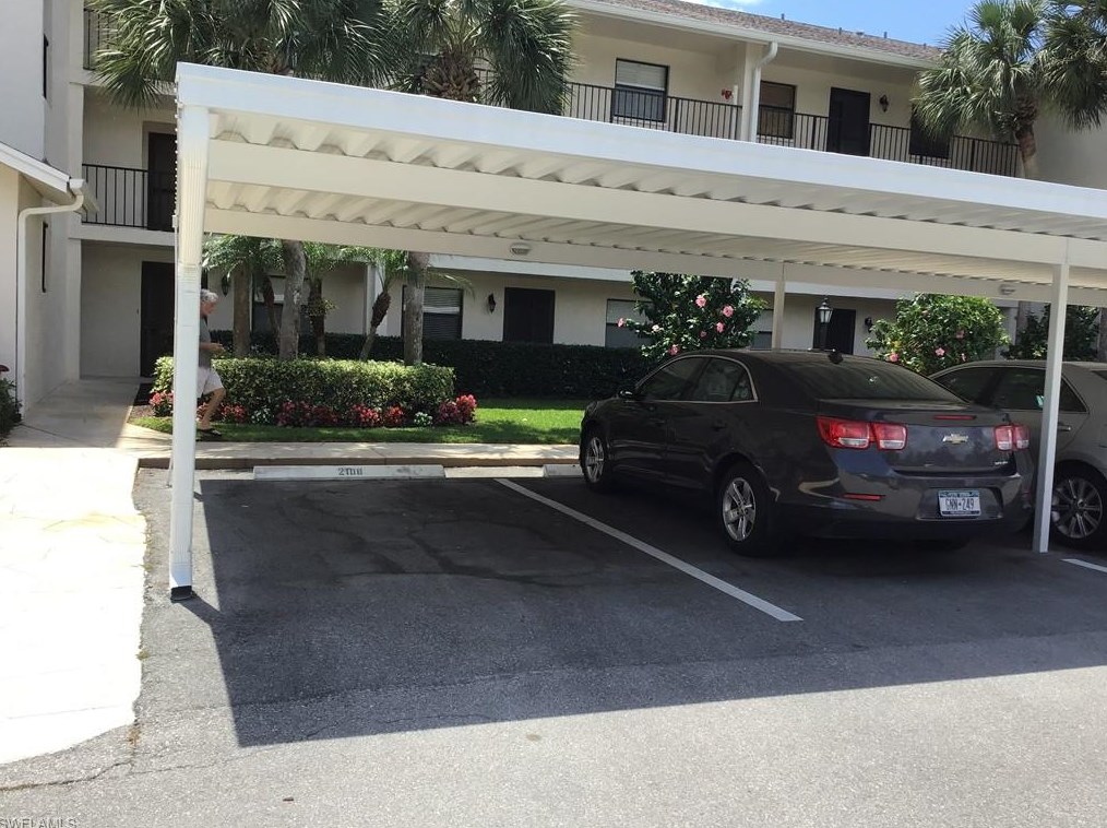 440 Fox Haven Dr #2106, Naples, FL 34104