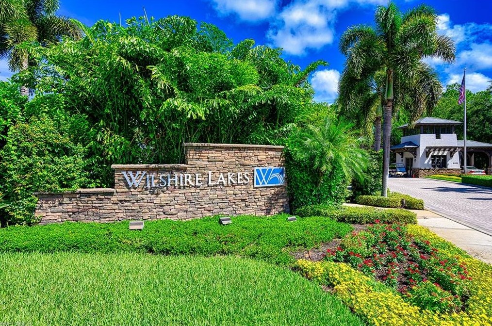 3770 Fieldstone Blvd #1507, Naples, FL 34109