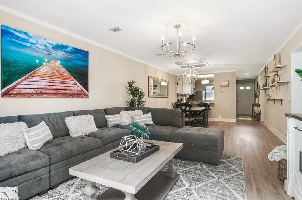 5314 Treetops Dr #h-103, Naples, FL 34113