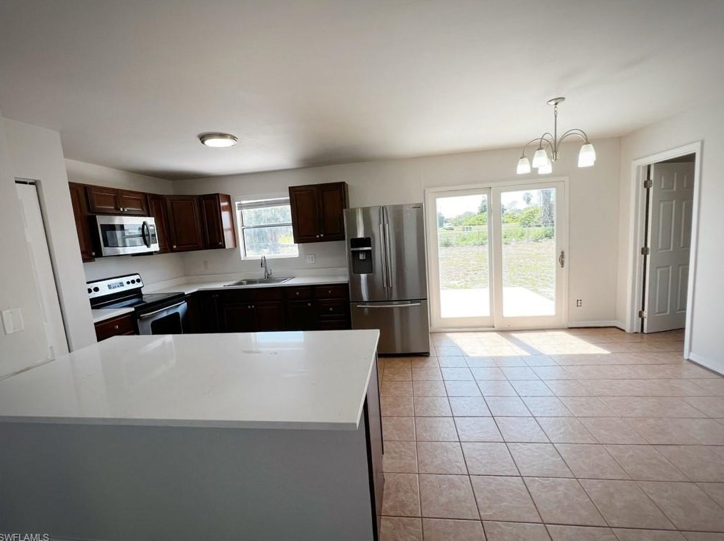 2212 23rd Ave, Cape Coral, FL 33909-4656