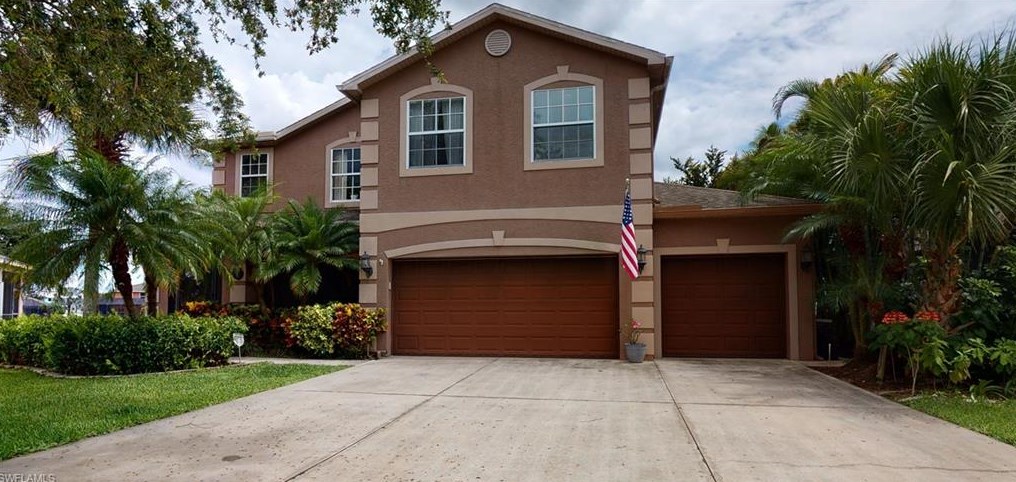 11242 Cypress Tree Cir, Fort Myers, FL 33913-7821