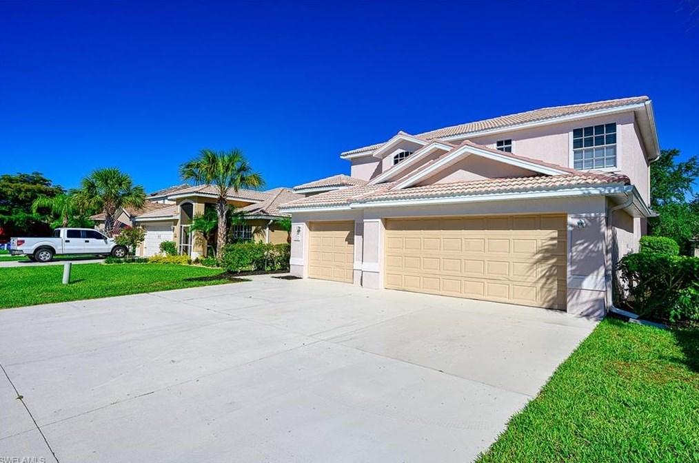 12419 Jewel Stone Ln, Fort Myers, FL 33913-6752