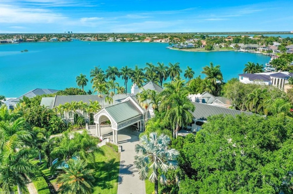 1690 Copeland Dr, Marco Island, FL 34145