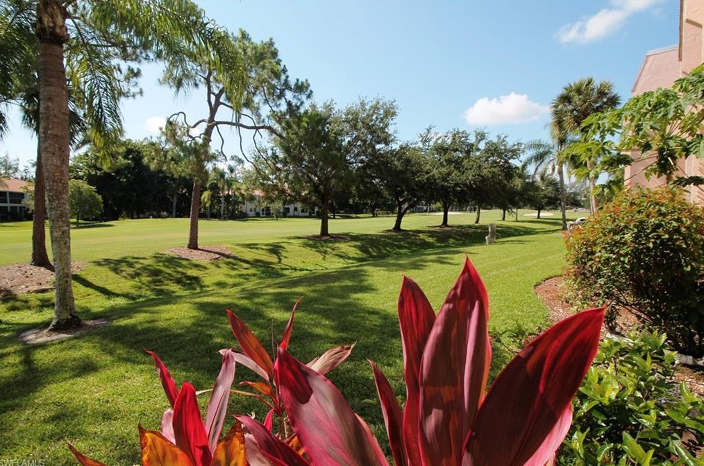 200 Turtle Lake Ct #103, Naples, FL 34105