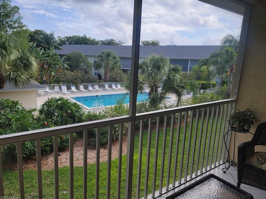 1195 Sarah Jean Cir I-201, Naples, FL 34110