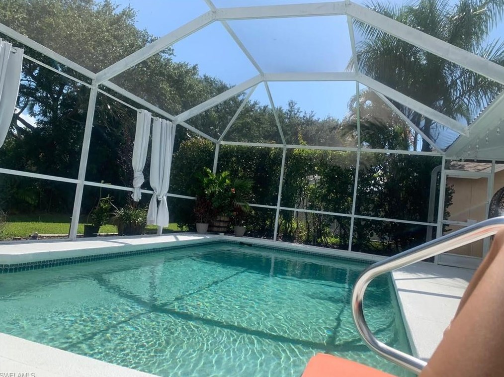 1499 Vintage Ln, Naples, FL 34104