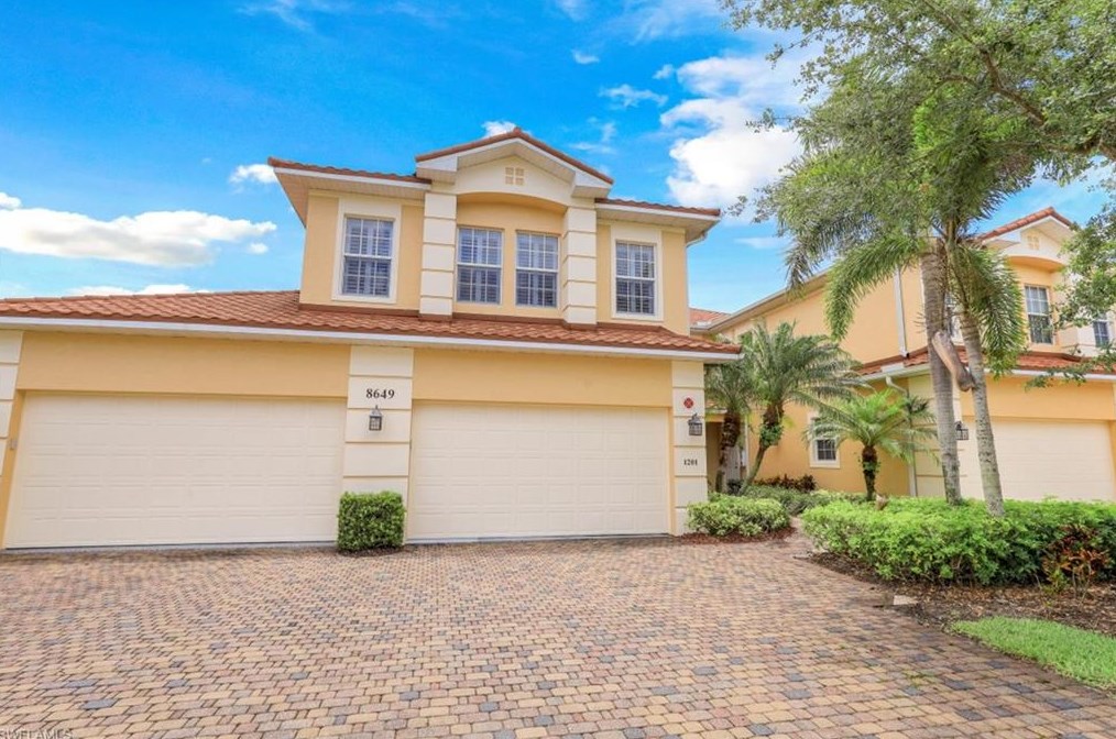 8649 Champions Pt #1201, Naples, FL 34113