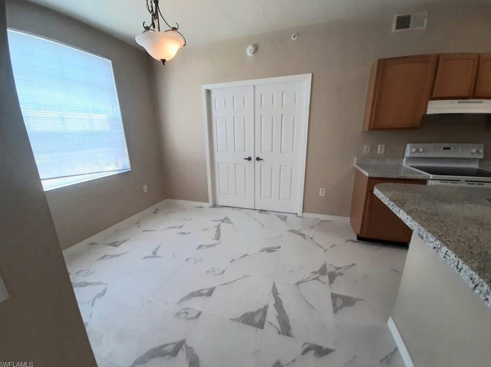 7965 Preserve Cir #726, Naples, FL 34119