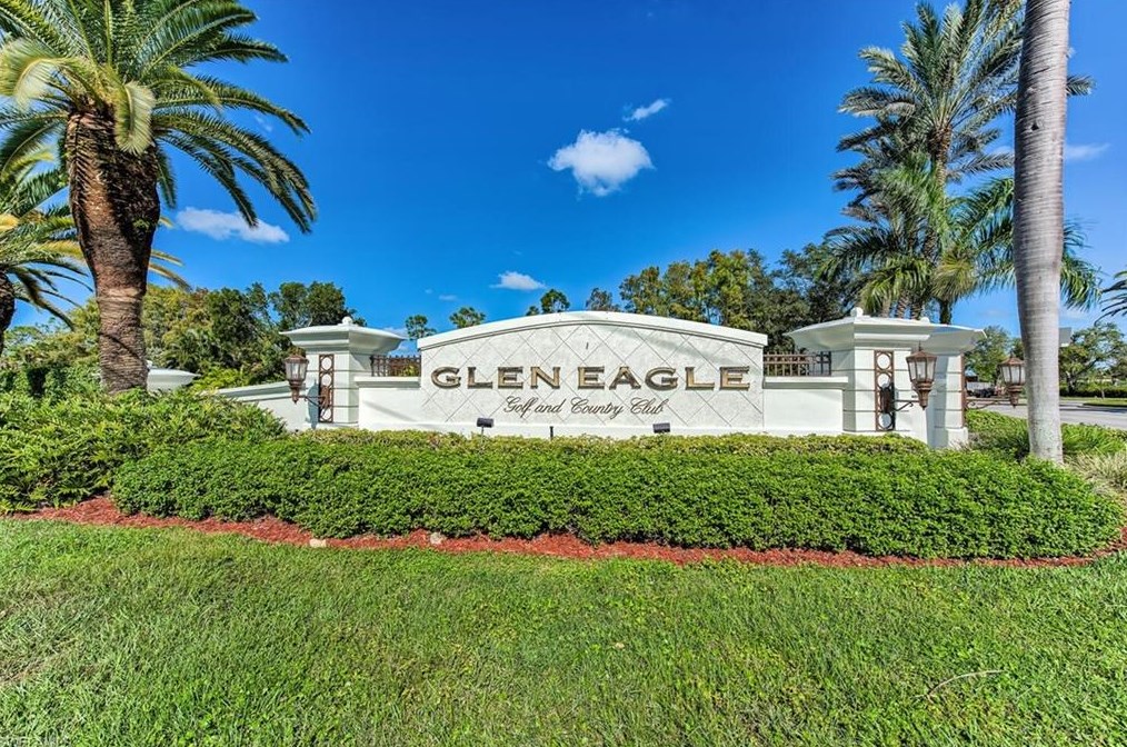 349 Harvard Ln, Naples, FL 34104