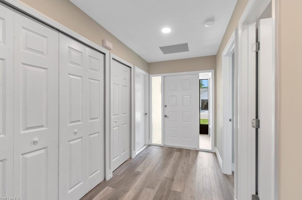 5571 Longleaf Dr, Fort Myers, FL 33917-3468
