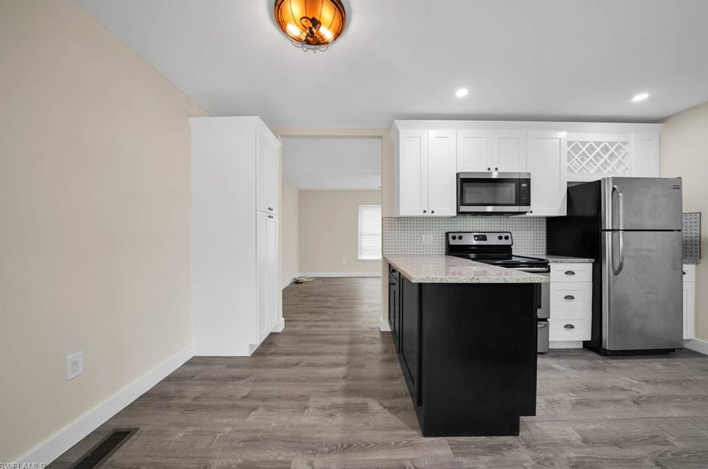 3021 Vasco St, Punta Gorda FL  33950-3124 exterior