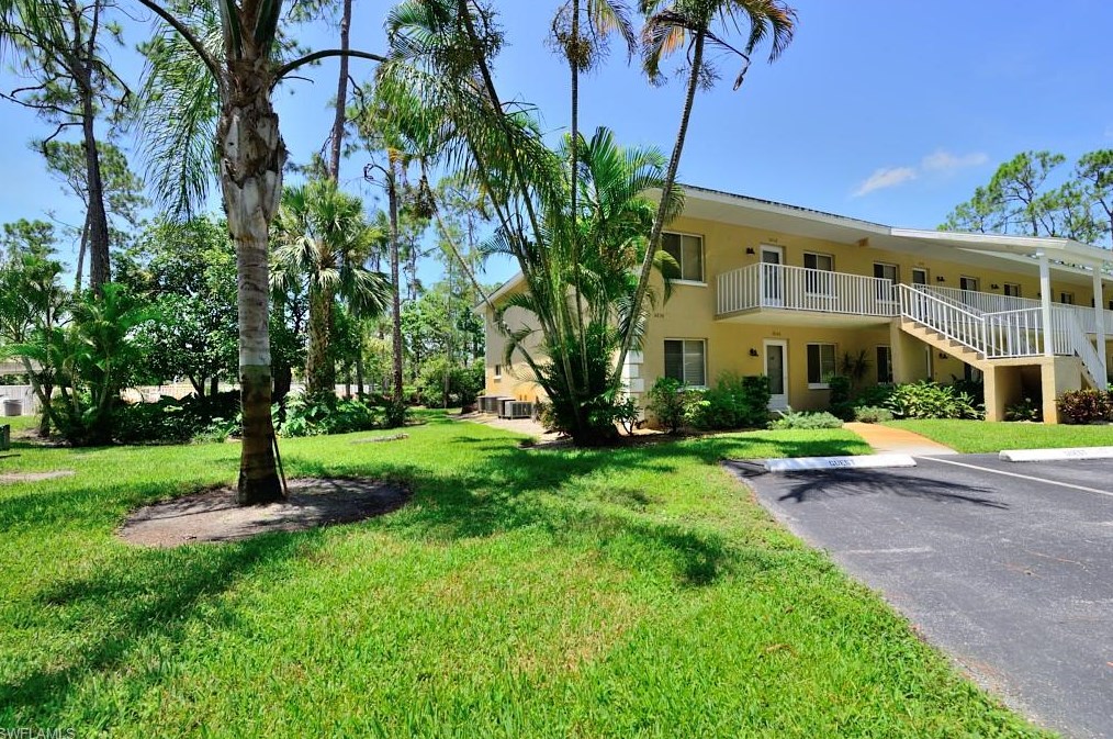 5656 Woodmere Lake Cir #c-204, Naples, FL 34112