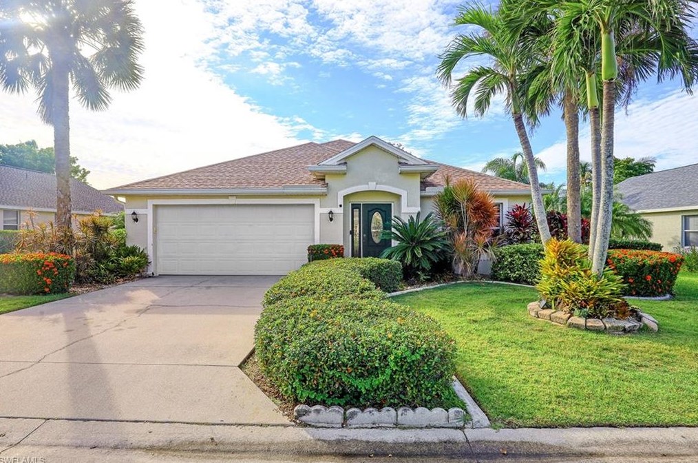 8833 Cypress Preserve Pl, Fort Myers FL  33912-0829 exterior
