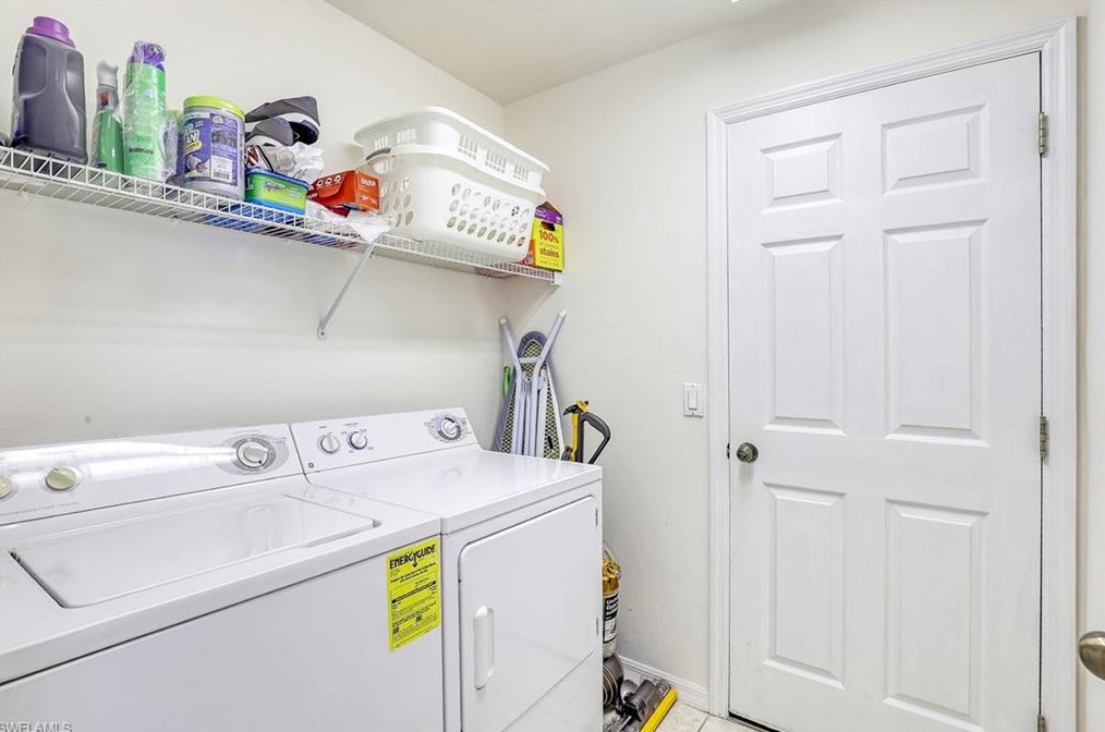 8833 Cypress Preserve Pl, Fort Myers FL  33912-0829 exterior