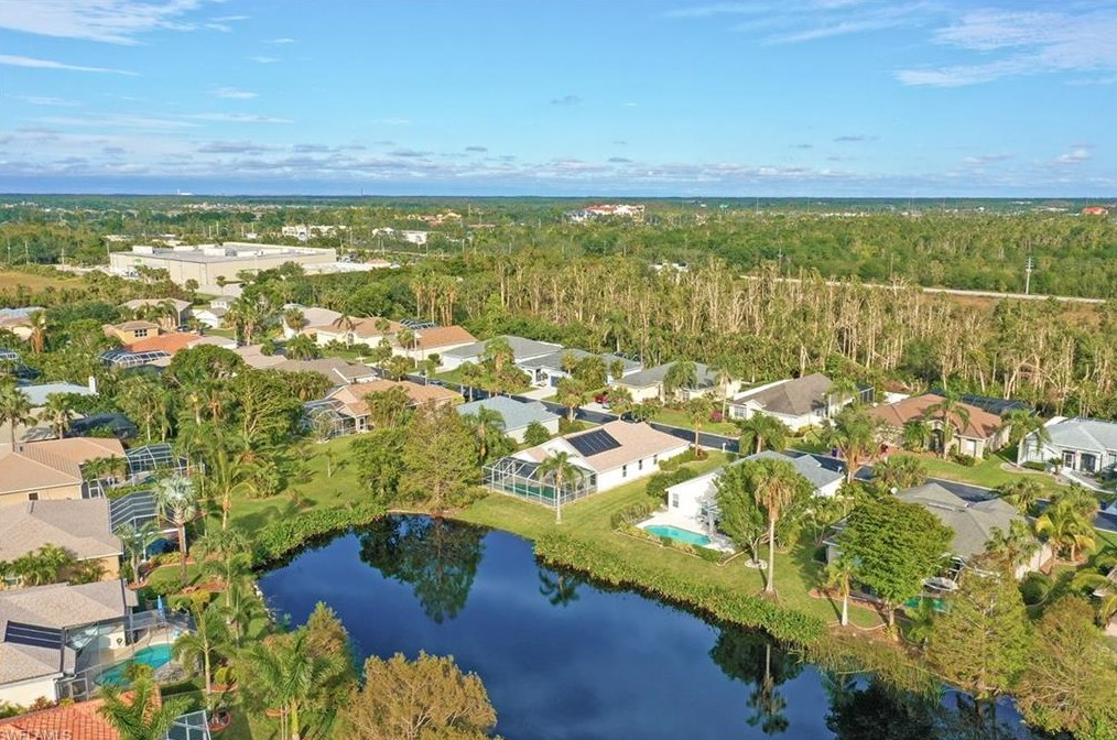 8833 Cypress Preserve Pl, Fort Myers FL  33912-0829 exterior