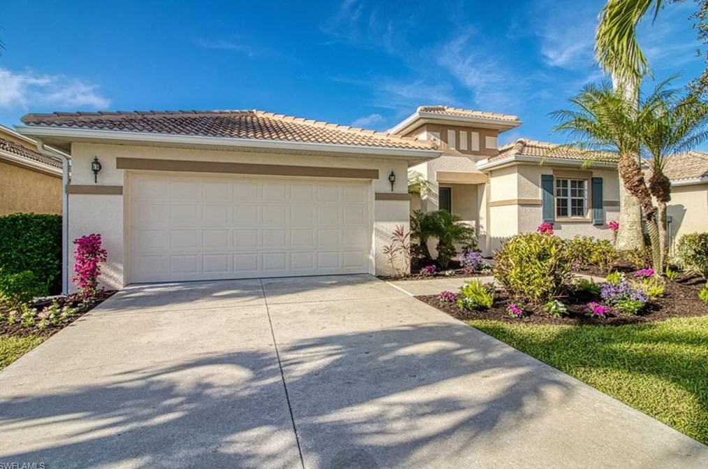 11713 Grey Timber Ln, Fort Myers, FL 33913-8633