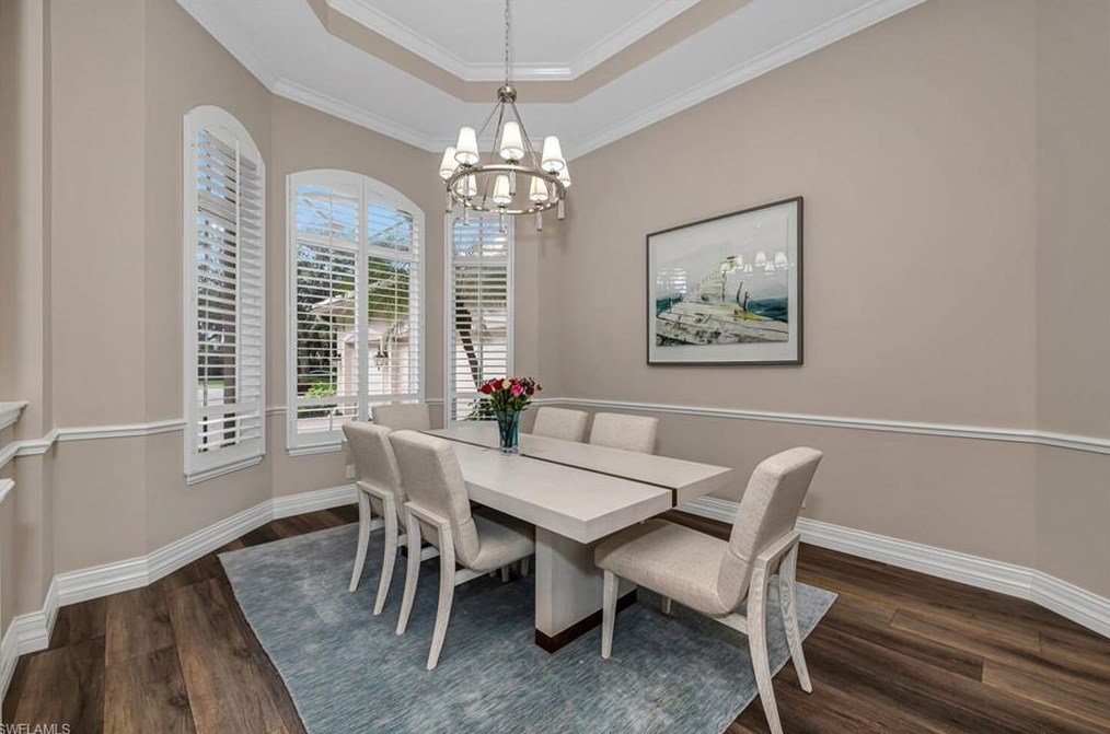 2313 Cassia Ct, Naples FL  34109-3370 exterior