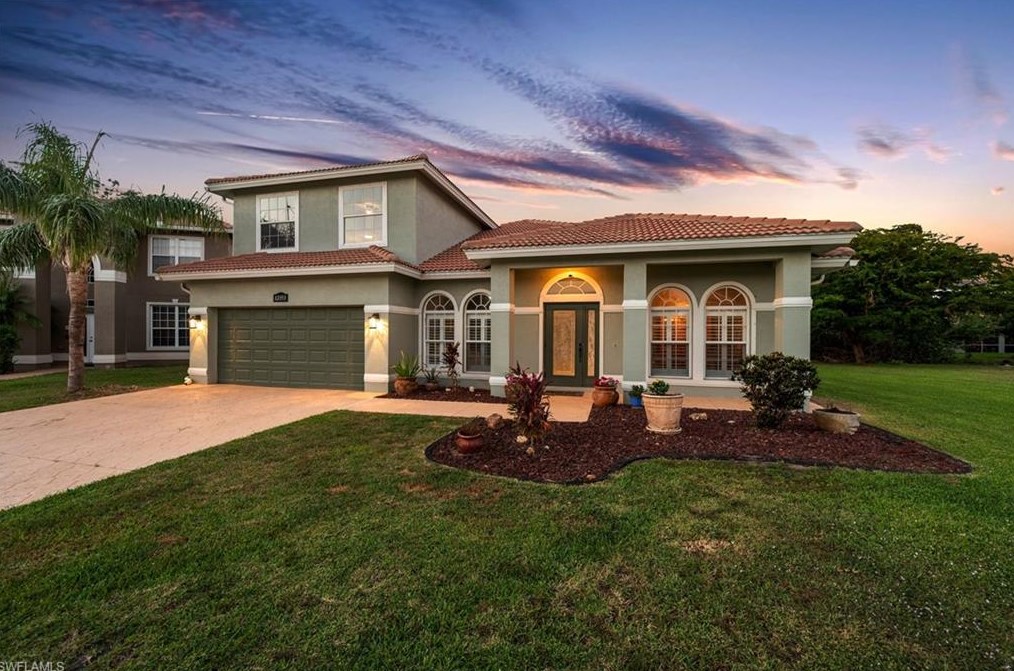 12353 Crooked Creek Ln, Fort Myers, FL 33913-6726