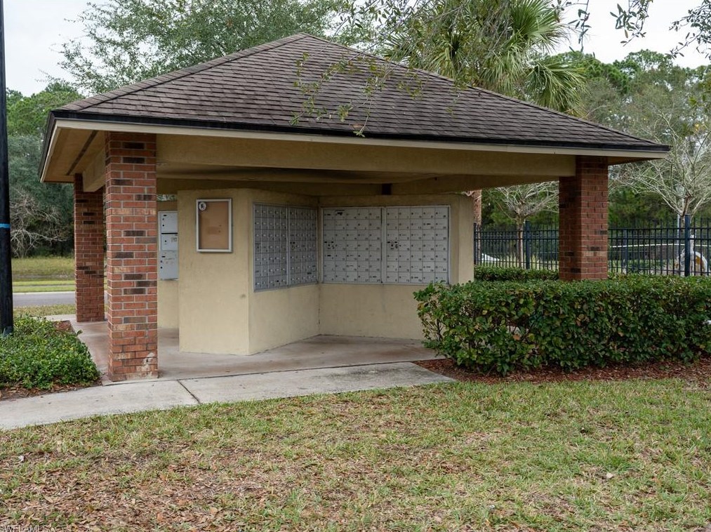 4829 Playschool Dr, Jacksonville FL  32210-1418 exterior