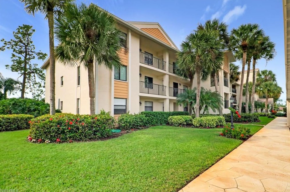 440 Fox Haven Dr #2306, Naples, FL 34104