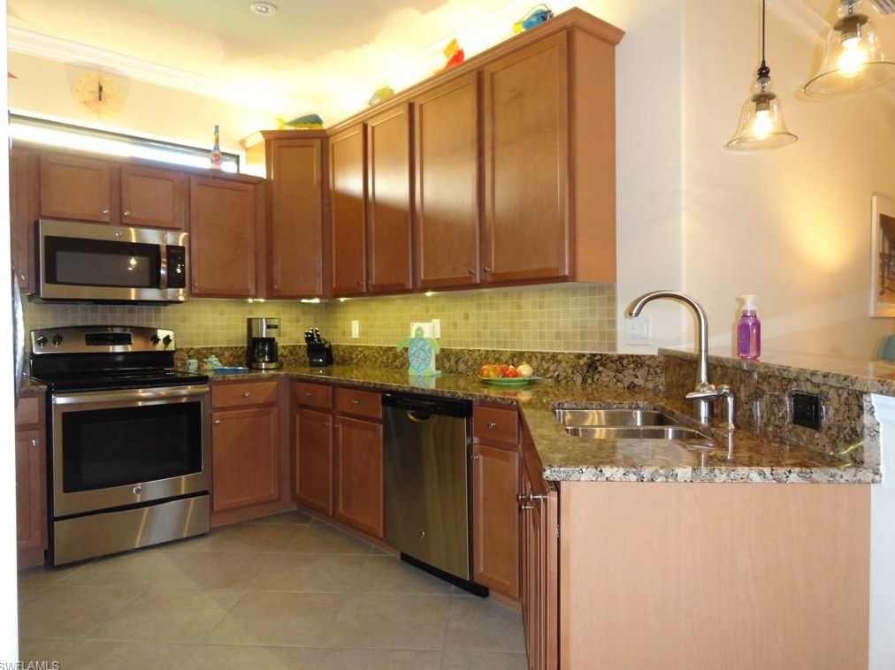 9087 Water Tupelo Rd, Fort Myers, FL 33912-9006