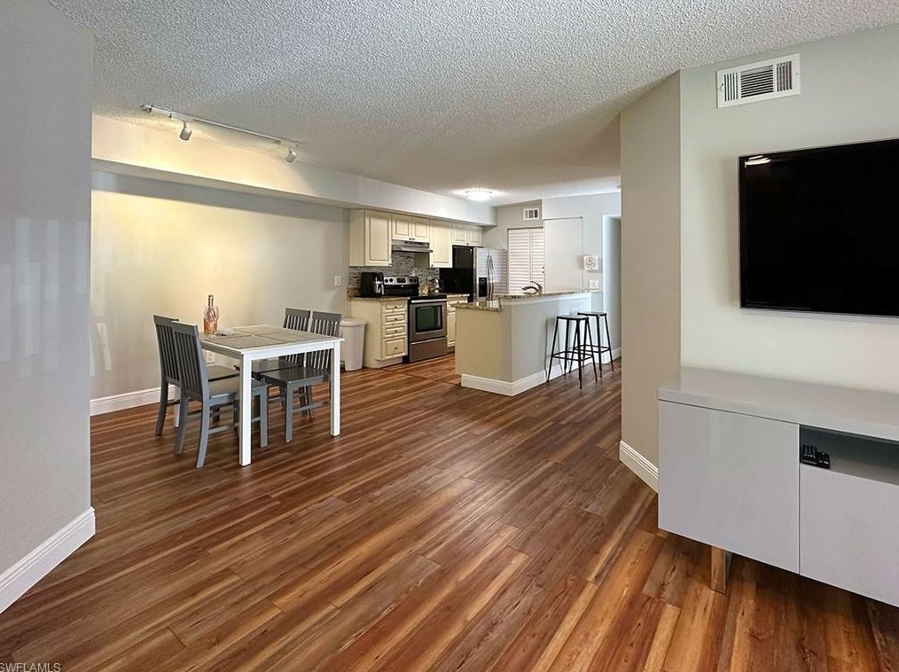2130 Arbour Walk Cir #2711, Naples, FL 34109