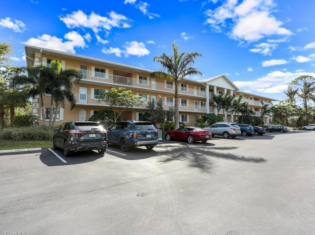 3031 Sandpiper Bay Cir #f101, Naples, FL 34112