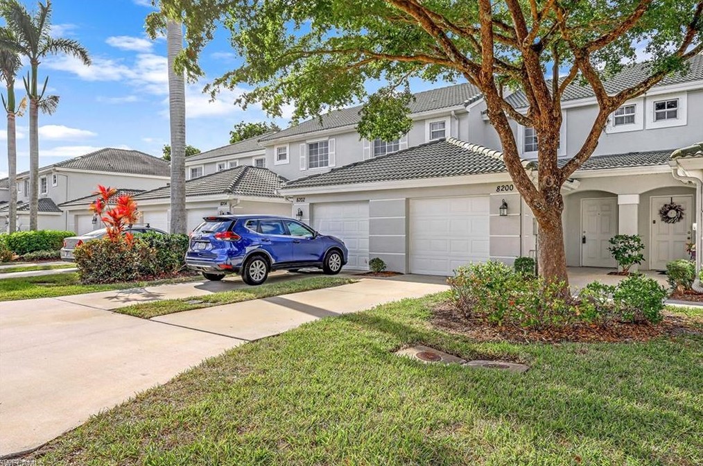 8200 Pacific Beach Dr, Fort Myers, FL 33966-7973