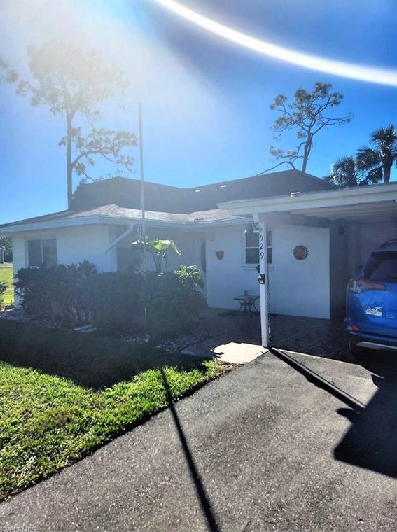 529 Pangola Dr, Fort Myers, FL 33903-5219