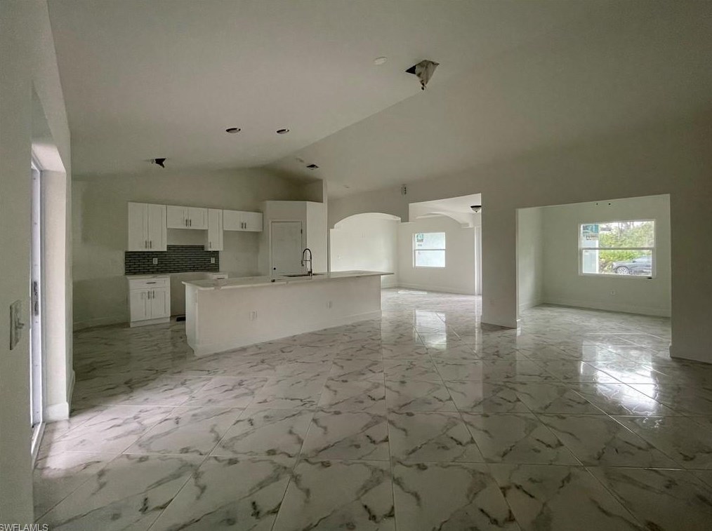 3916 2nd St, Lehigh Acres, FL 33936-0021