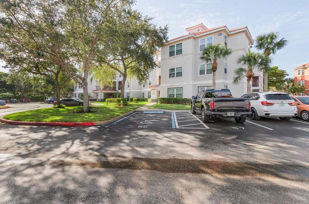 23710 Walden Center Dr #304, Bonita Springs, FL 34134