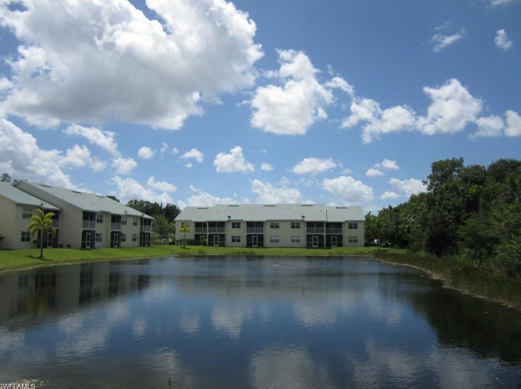 4910 Cougar Ct N #1-104, Naples, FL