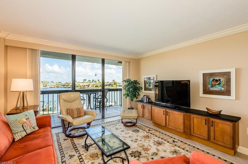 651 Seaview Ct #b-306, Marco Island, FL 34145