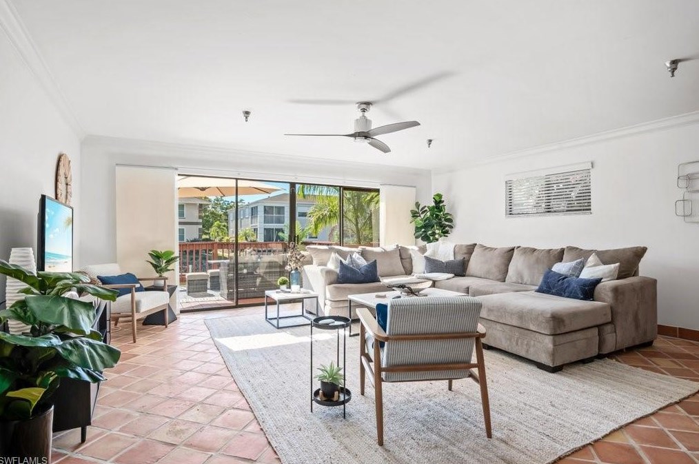 1520 Blue Point Ave Apt 103, Naples, FL 34102