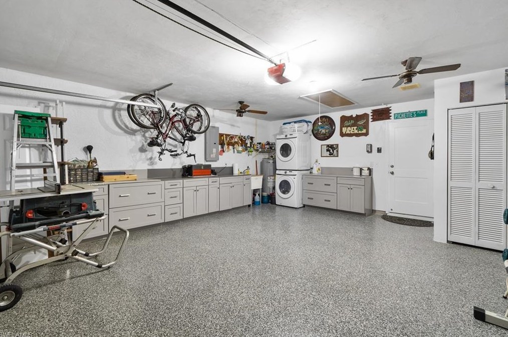 16804 Coriander Ln, Fort Myers FL  33908-3900 exterior