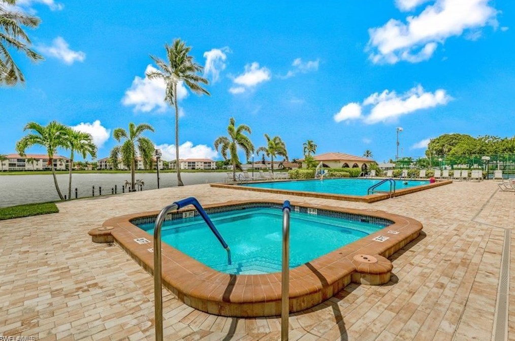 16804 Coriander Ln, Fort Myers FL  33908-3900 exterior