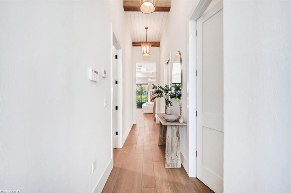 681 93 Ave, Naples FL 34108-2438 exterior