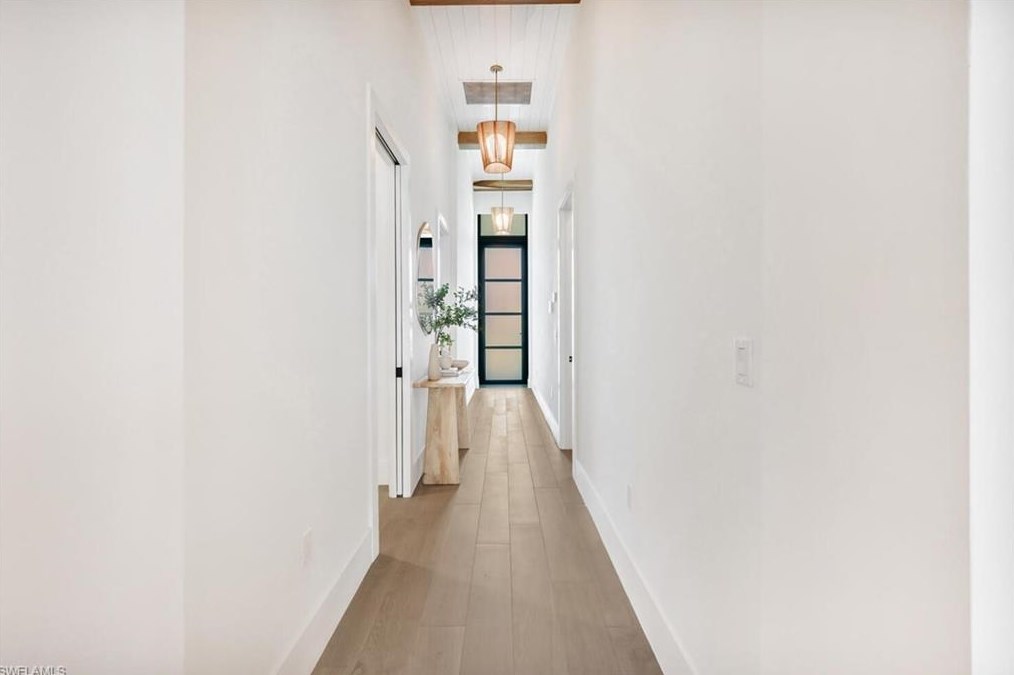 681 93 Ave, Naples FL 34108-2438 exterior