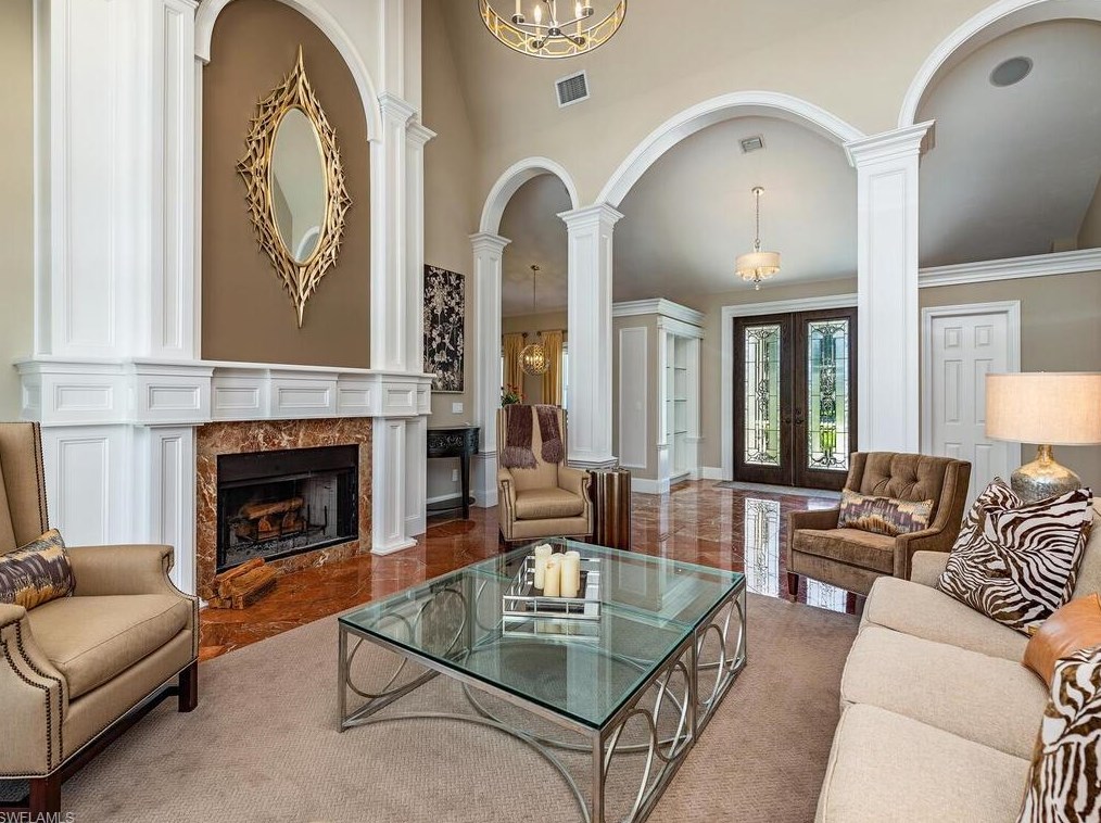 7380 Stonegate Dr, Naples, FL 34109