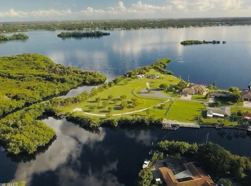 2150 Channel Way, Fort Myers, FL 33917-2514