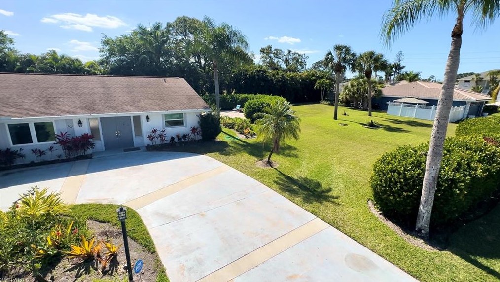 9778 Delaware St, Bonita Springs, FL 34135