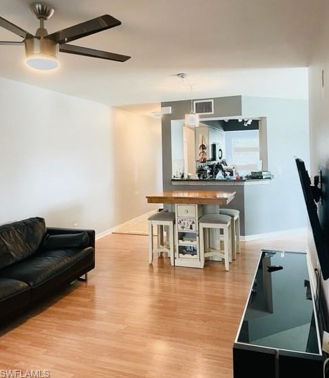 125 Wading Bird Cir #c-101, Naples, FL 34110