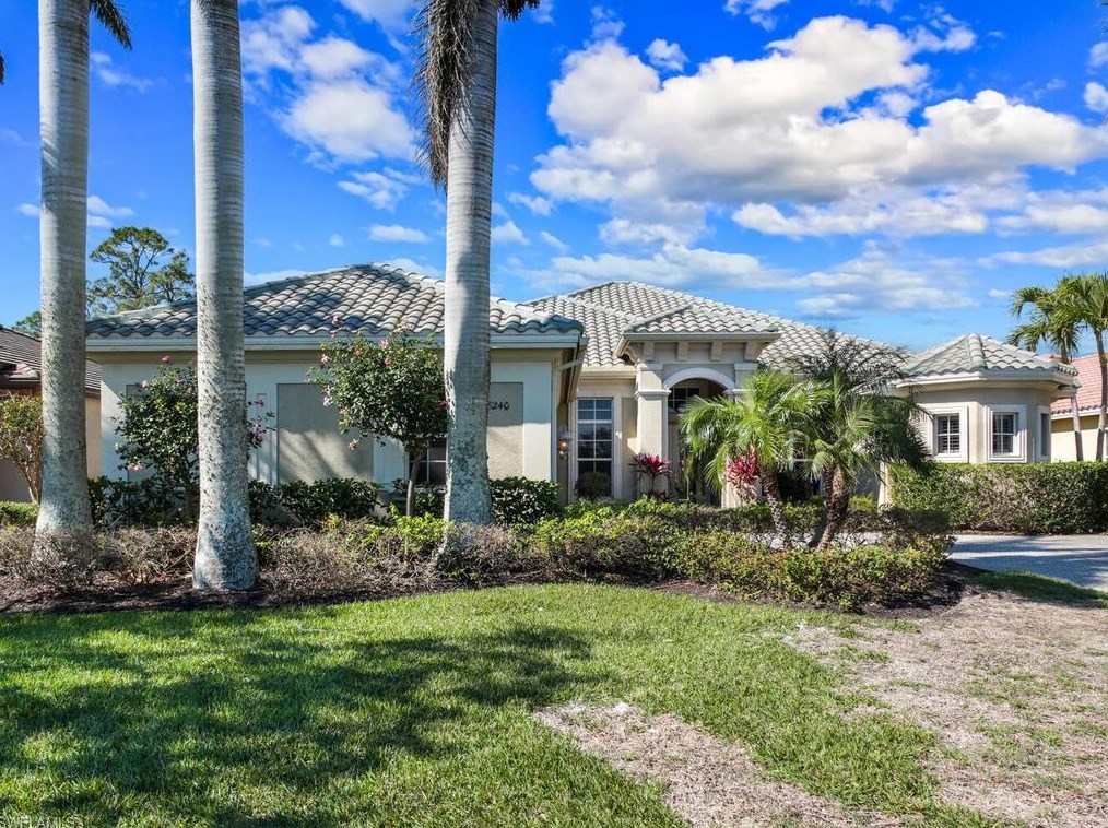 18240 Creekside View Dr, Fort Myers, FL 33908-4752