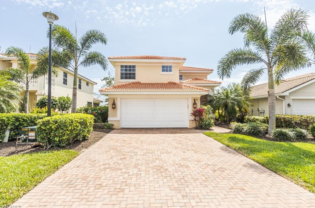 9427 La Bianco St, Fort Myers, FL 33967-5644