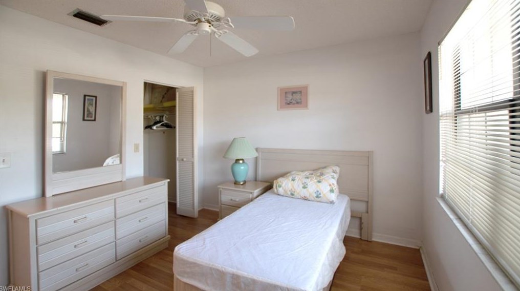 5240 Treetops Dr #l-202, Naples, FL 34113