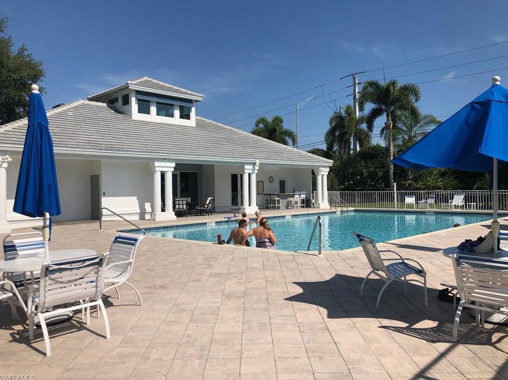 3715 Fieldstone Blvd #6-102, Naples, FL 34109
